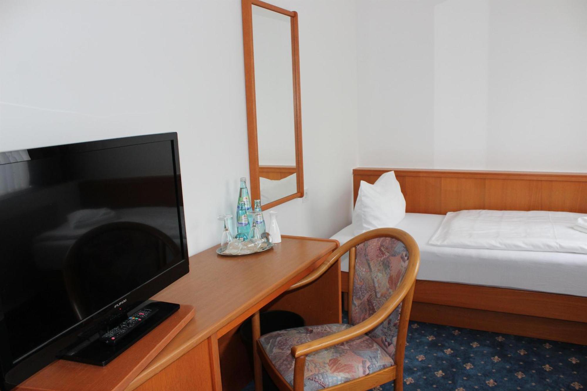 ברגיסהובל Hotel Saechsisches Haus מראה חיצוני תמונה